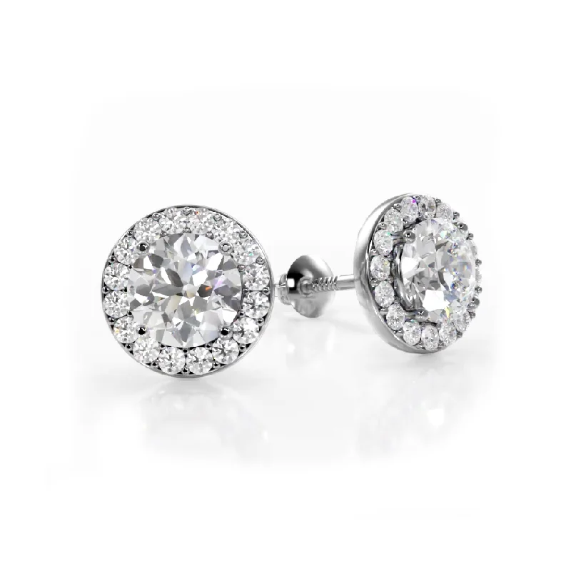 Women’s minimalist earrings-Classic Halo Diamond Stud Earrings