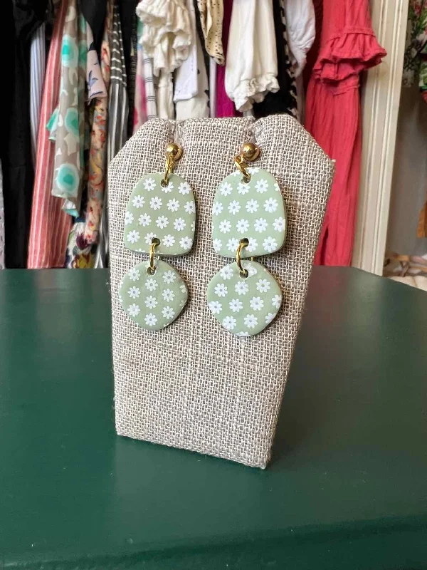 Women’s star earrings-Green Floral Earrings