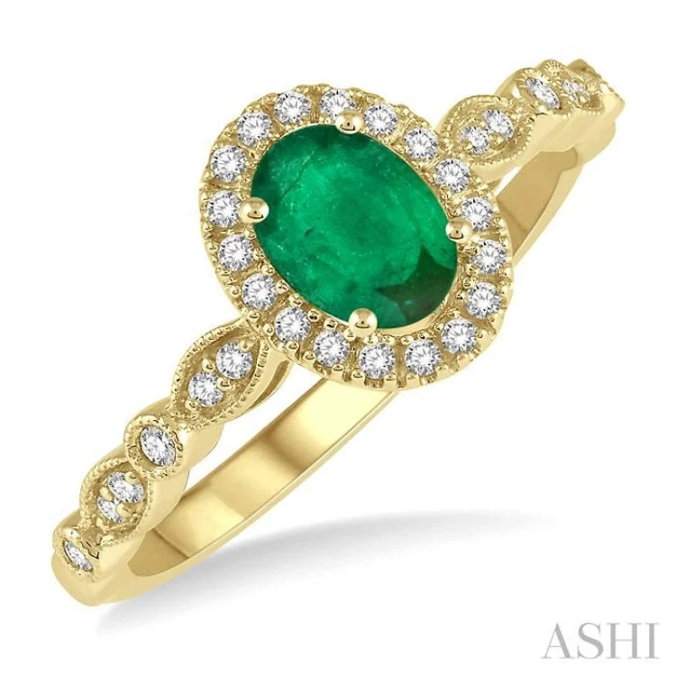 Women’s vintage engagement rings-1/6 ctw Oval Shape 6x4mm Emerald & Round Cut Diamond Precious Ring in 10K Yellow Gold