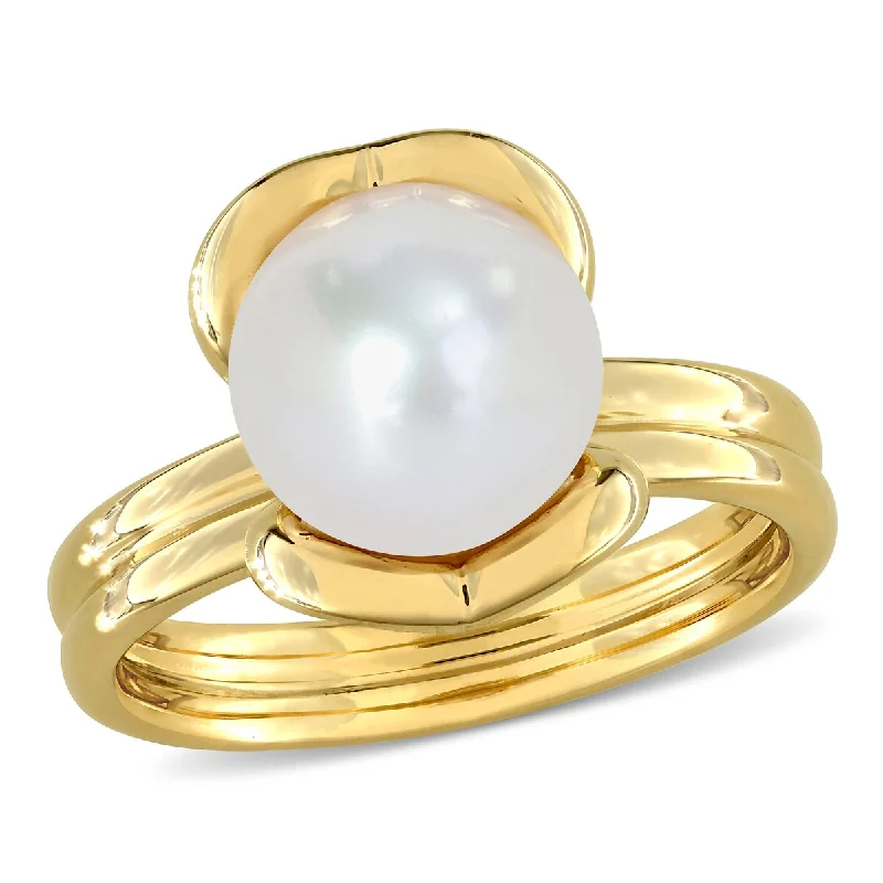 Women’s timeless ring-Miadora 9-9.5mm Cultured Freshwater Pearl Solitaire Ring in 14k Yellow Gold