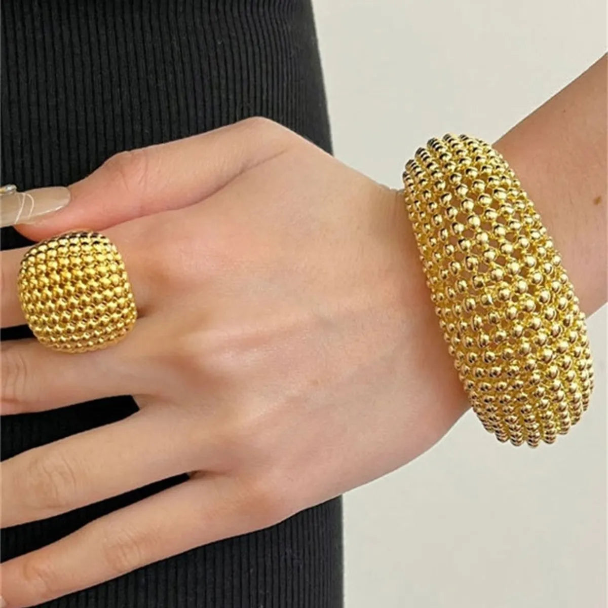 Women’s simple gold bracelet-Copper Gold Plated Silver Plated Casual Vintage Style Commute Grid Plating Wristband Bangle