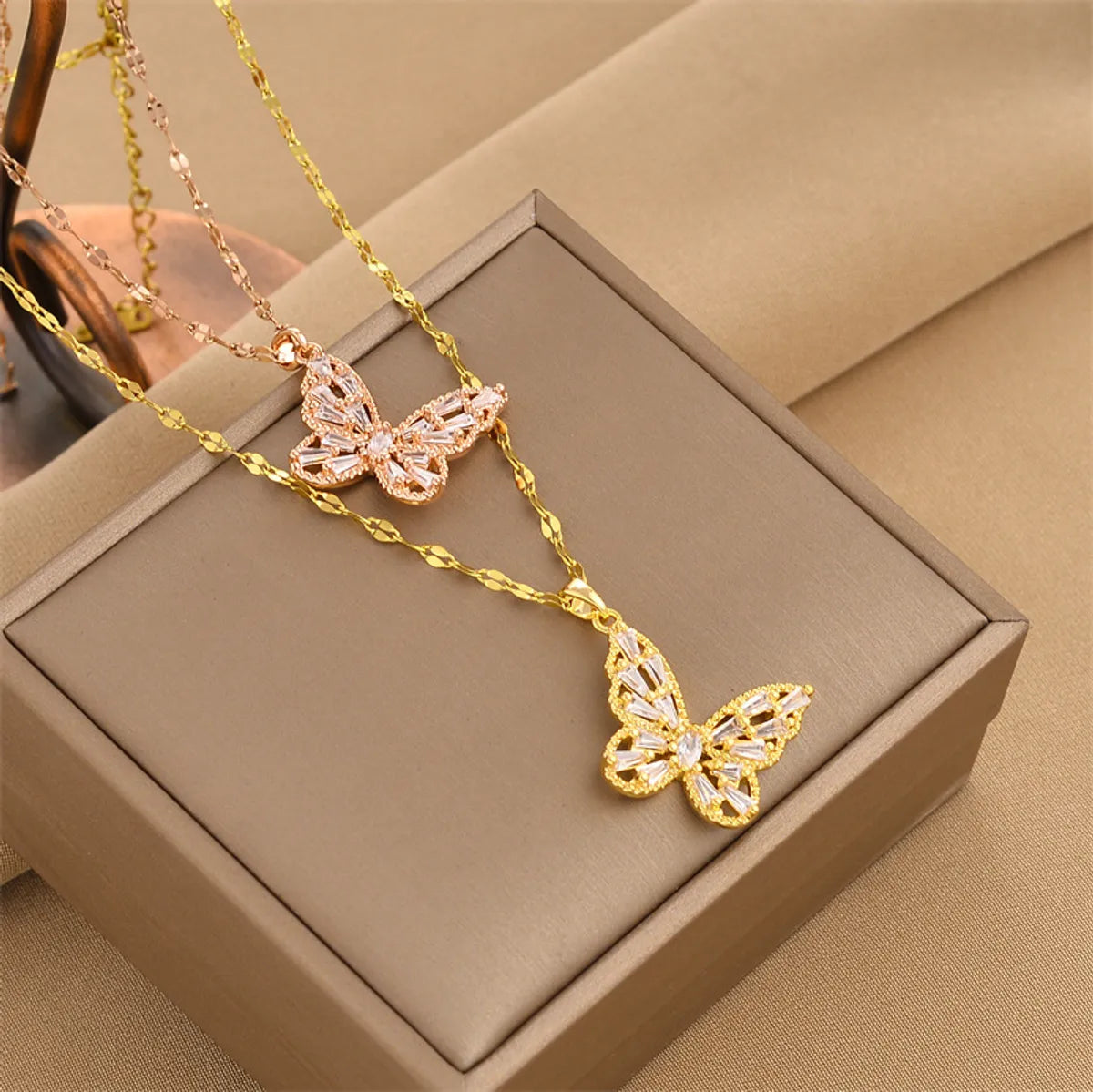 Women’s gemstone necklace set-Fashion Butterfly Titanium Steel Plating Inlay Zircon Pendant Necklace 1 Piece