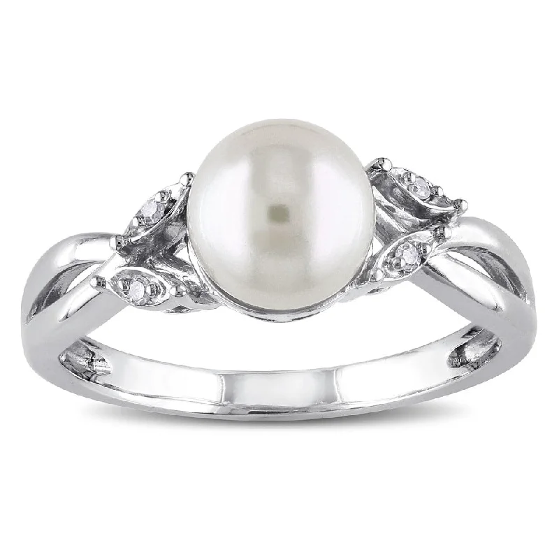 Women’s wedding engagement ring-Miadora 10k White Gold, Cultured Freshwater Pearl, and Diamond Accent Ring (7.5-8 mm)