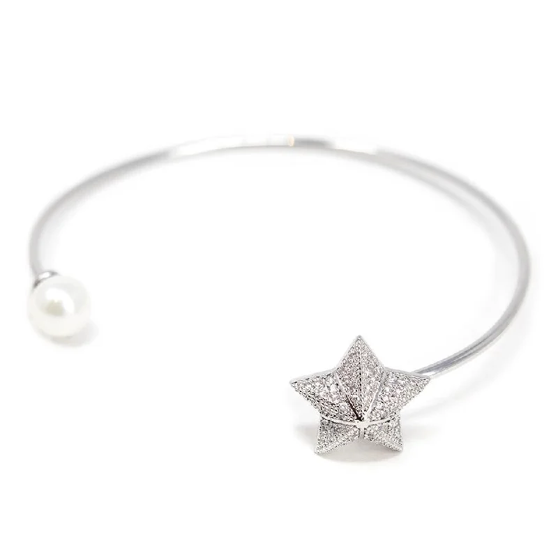 Women’s pearl bracelet-Star Fish and Pearl Bangle Rhodium Pl