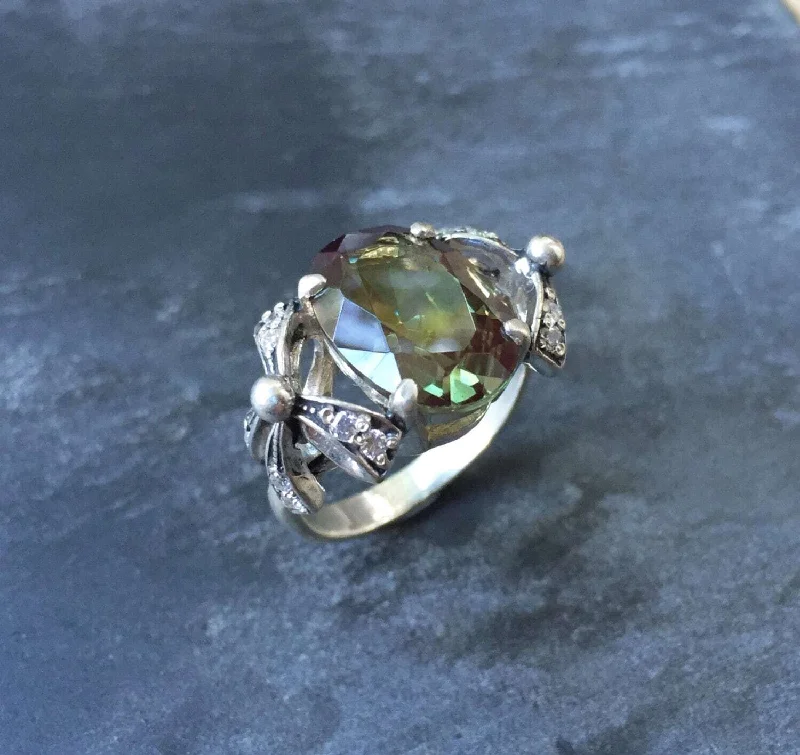 Women’s halo ring engagement rings-Green Diamond Ring - Vintage Diamond Ring - Classic Bow Ring