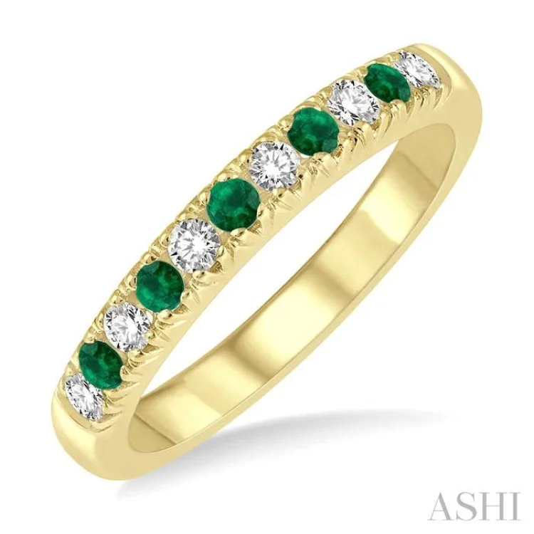 Women’s diamond engagement rings with sapphires-1/5 ctw Round Cut Diamond and 2MM Emerald Precious Wedding Band in 14K Yellow Gold