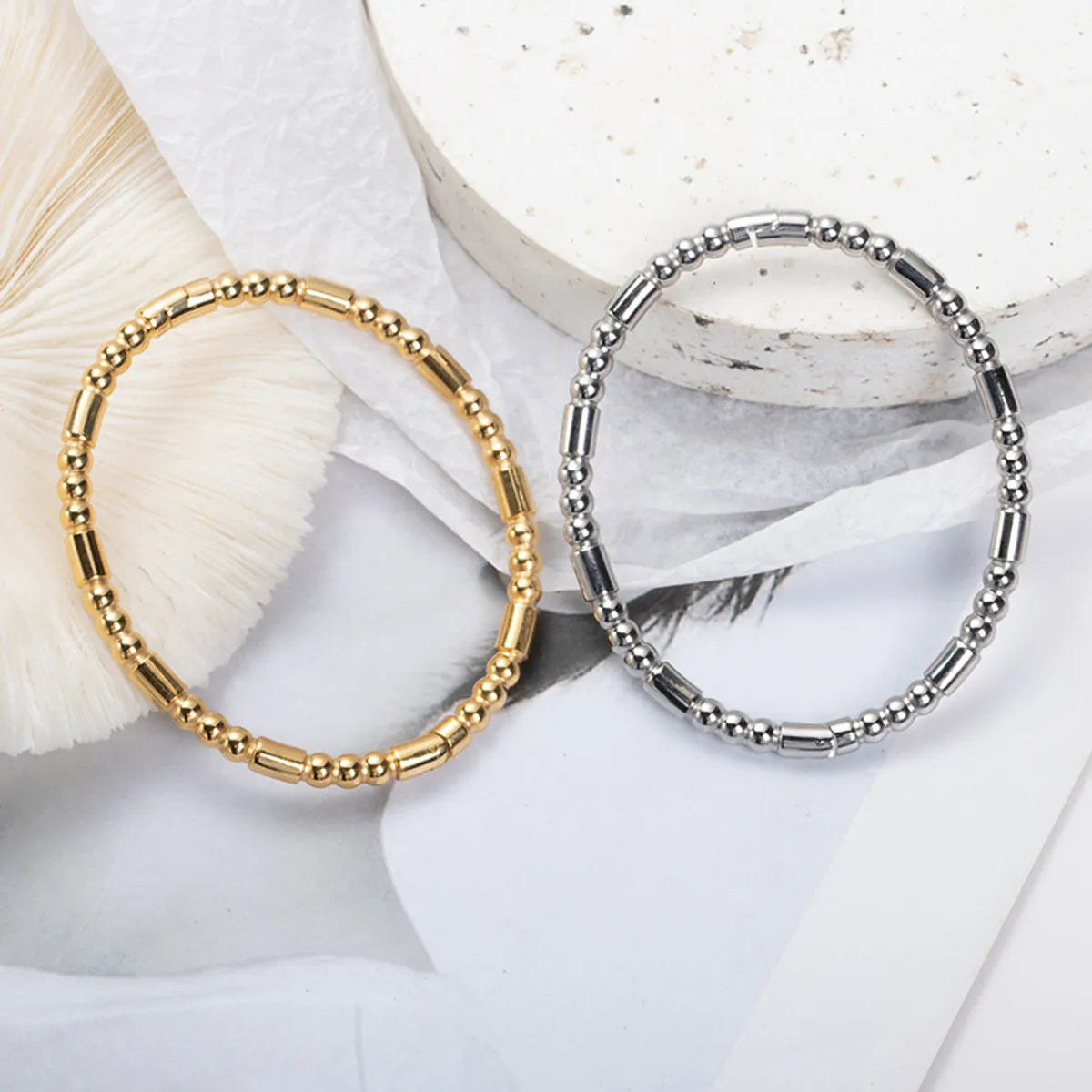 Women’s gold bangles-Simple Style Geometric Stainless Steel Bangle