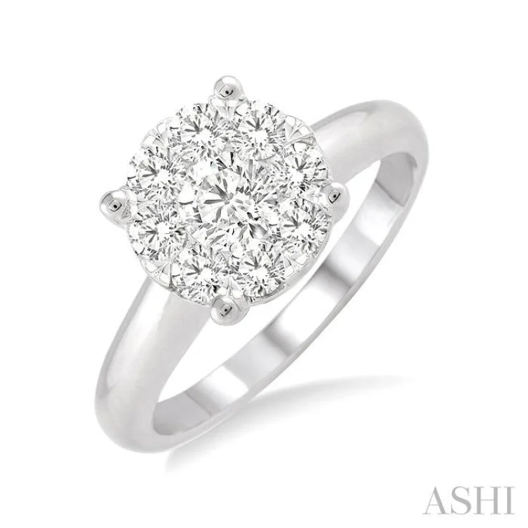 Women’s sparkling diamond engagement rings-1/2 Ctw Lovebright Round Cut Diamond Ring in 14K White Gold