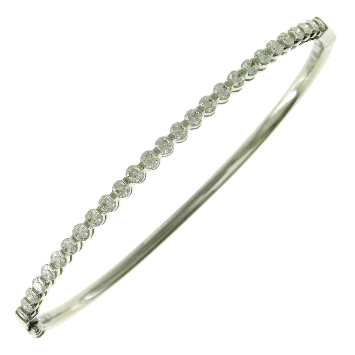 Women’s silver bracelet-18K White Gold Diamond Clasped Bangle