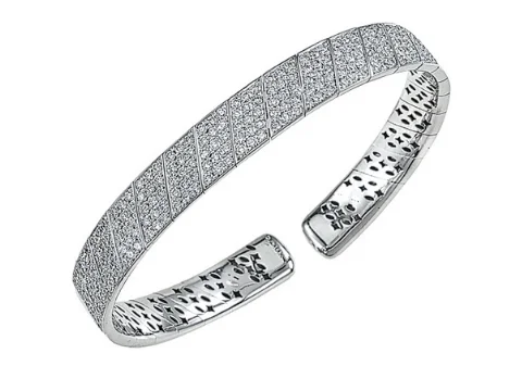 Women’s elegant bracelet-Diamond Pave Bangle in 18K White Gold