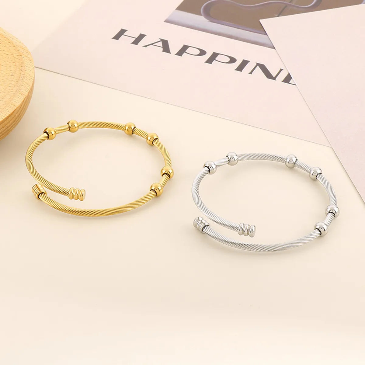 Women’s gem-stone bracelet-Simple Style Round Stainless Steel Plating Bangle