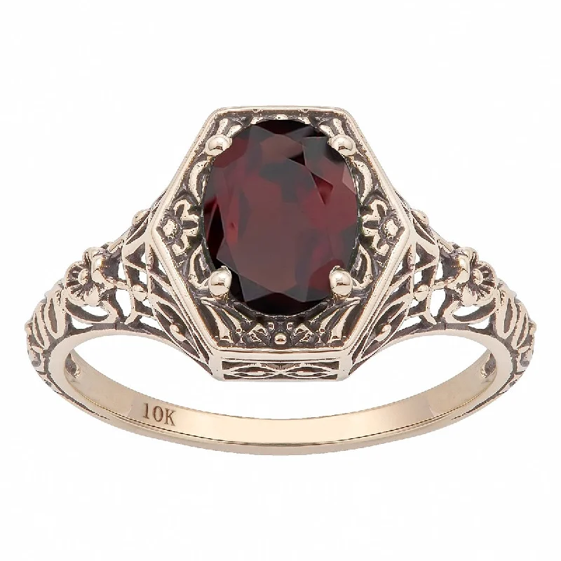 Women’s oval ring-Viducci 10k Yellow Gold Vintage Style Genuine Oval Garnet Ring