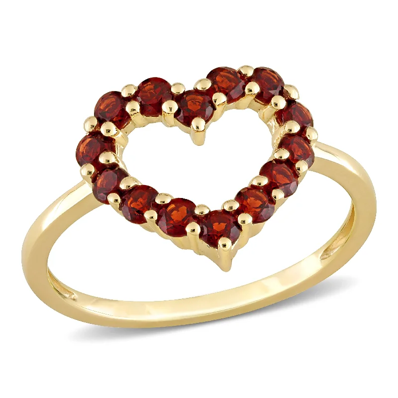 Women’s classic solitaire ring-Miadora 4/5ct TGW Garnet Heart Ring in 10k Yellow Gold