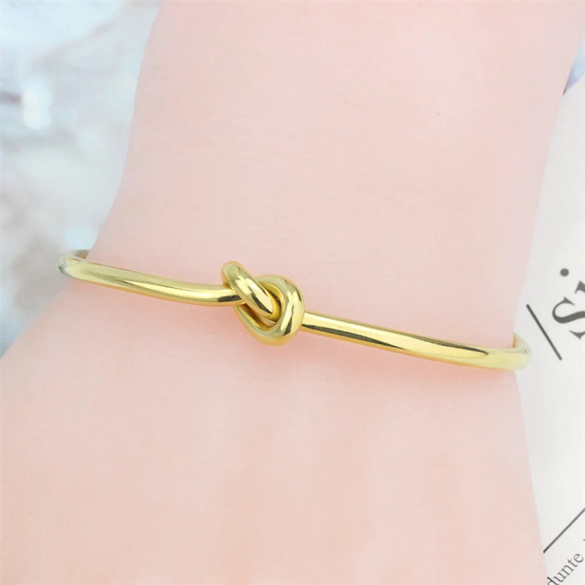 Women’s timeless bracelet-Simple Style Solid Color Stainless Steel Titanium Steel Polishing Plating Rose Gold Plated Gold Plated Bangle